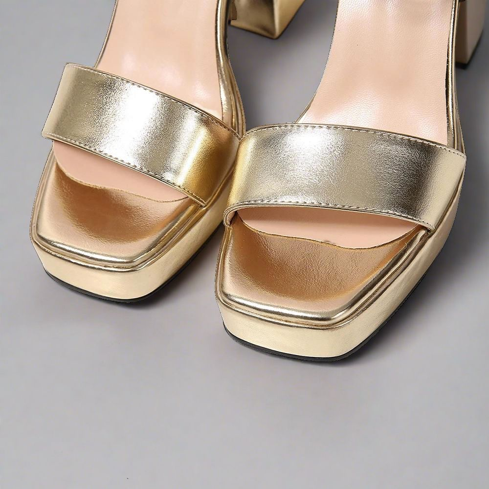 Elevate Sandals: Summer Chic